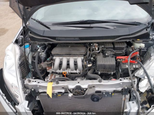 Photo 9 VIN: JHMGE8H49AC015942 - HONDA FIT 