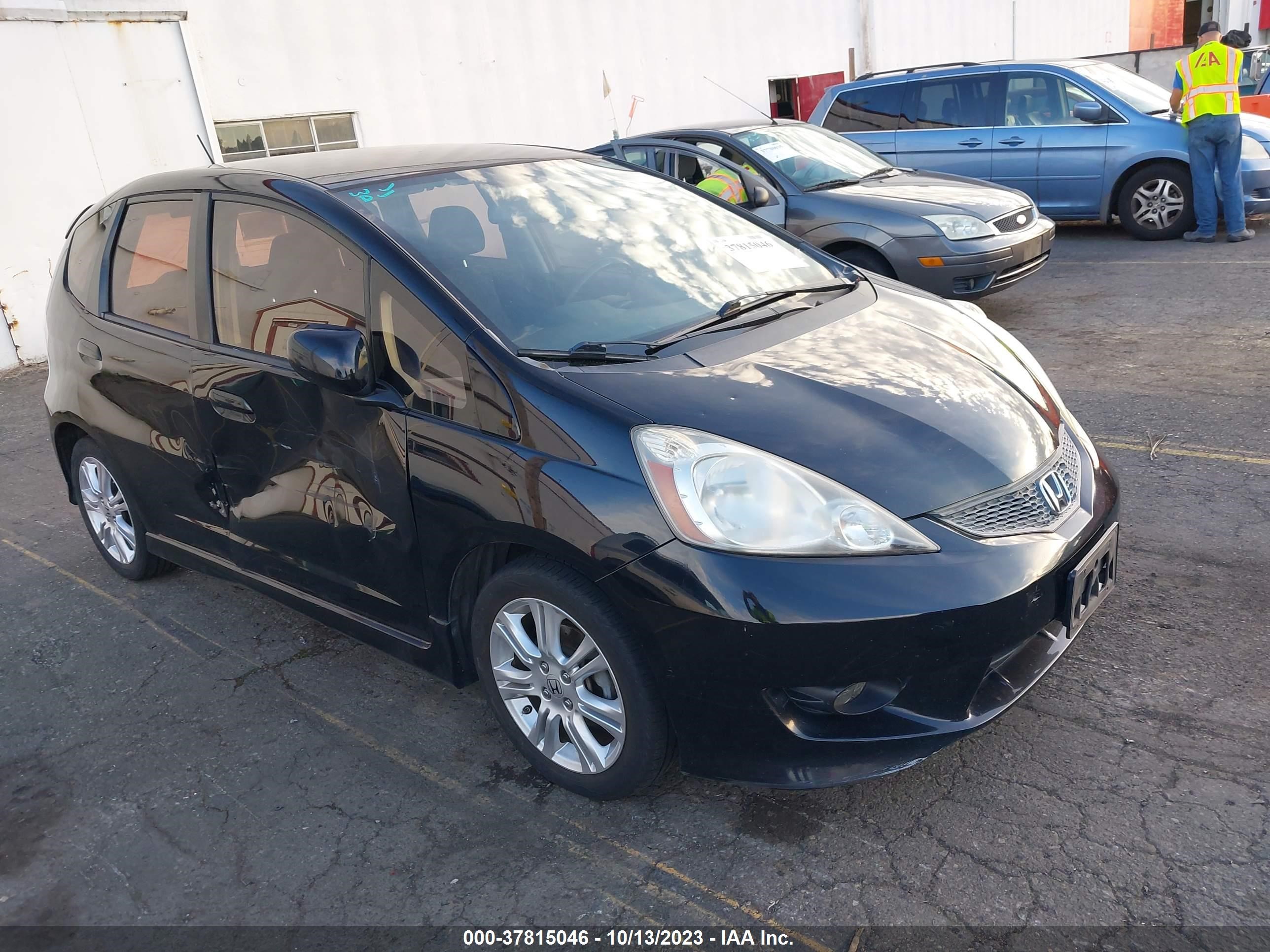 Photo 0 VIN: JHMGE8H4XAC004285 - HONDA FIT 