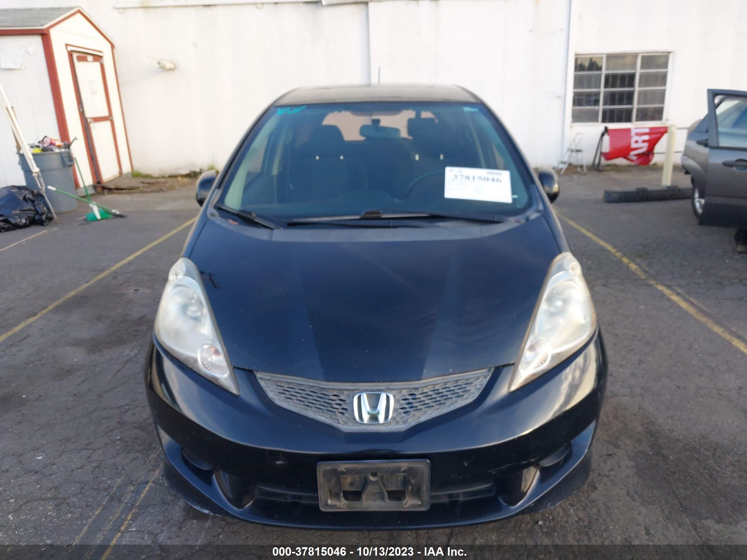 Photo 11 VIN: JHMGE8H4XAC004285 - HONDA FIT 