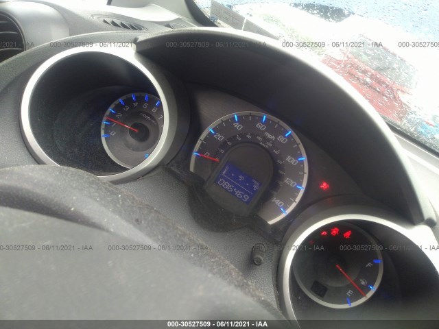 Photo 6 VIN: JHMGE8H4XAC025105 - HONDA FIT 