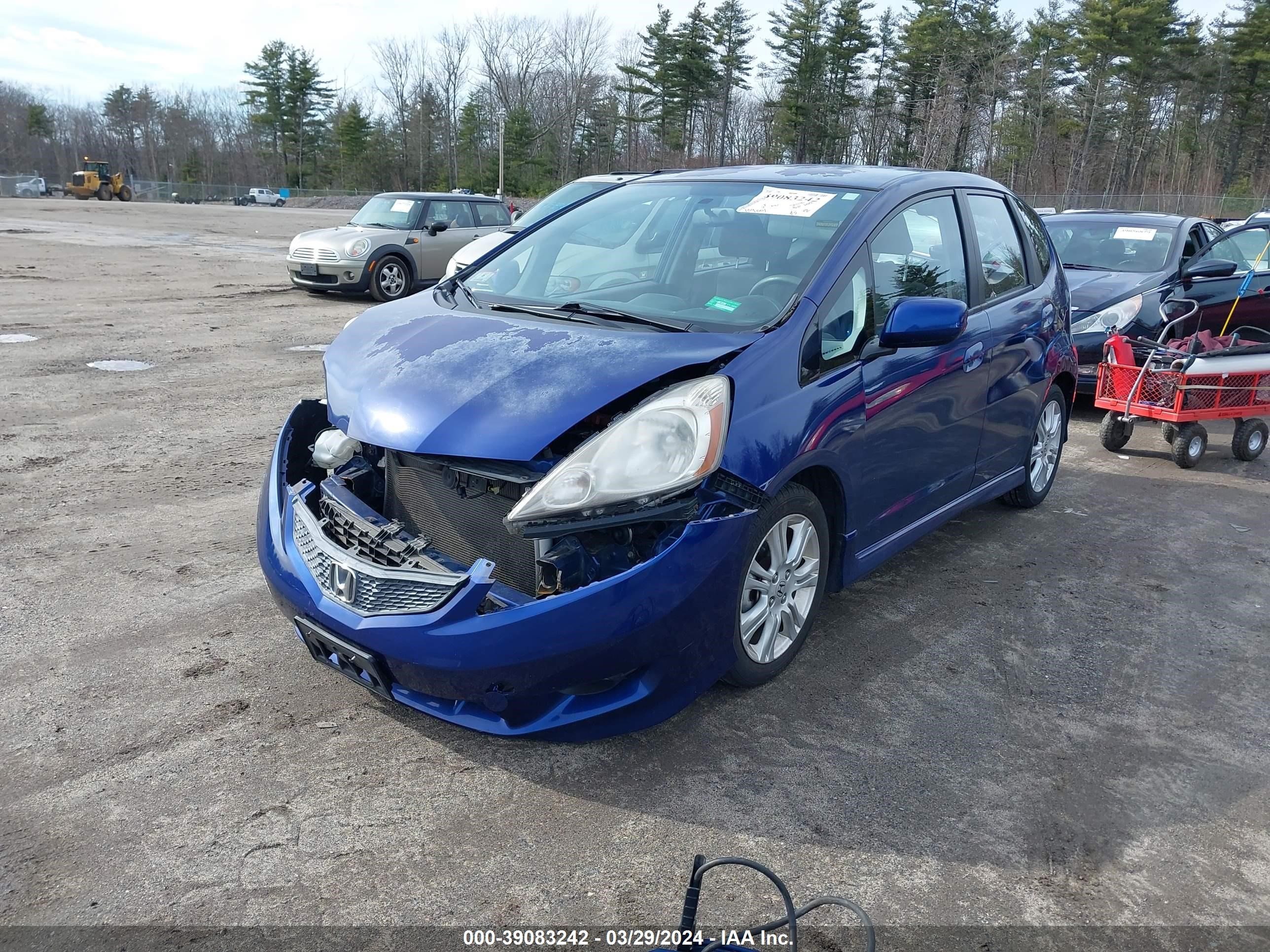 Photo 1 VIN: JHMGE8H4XAS004177 - HONDA FIT 