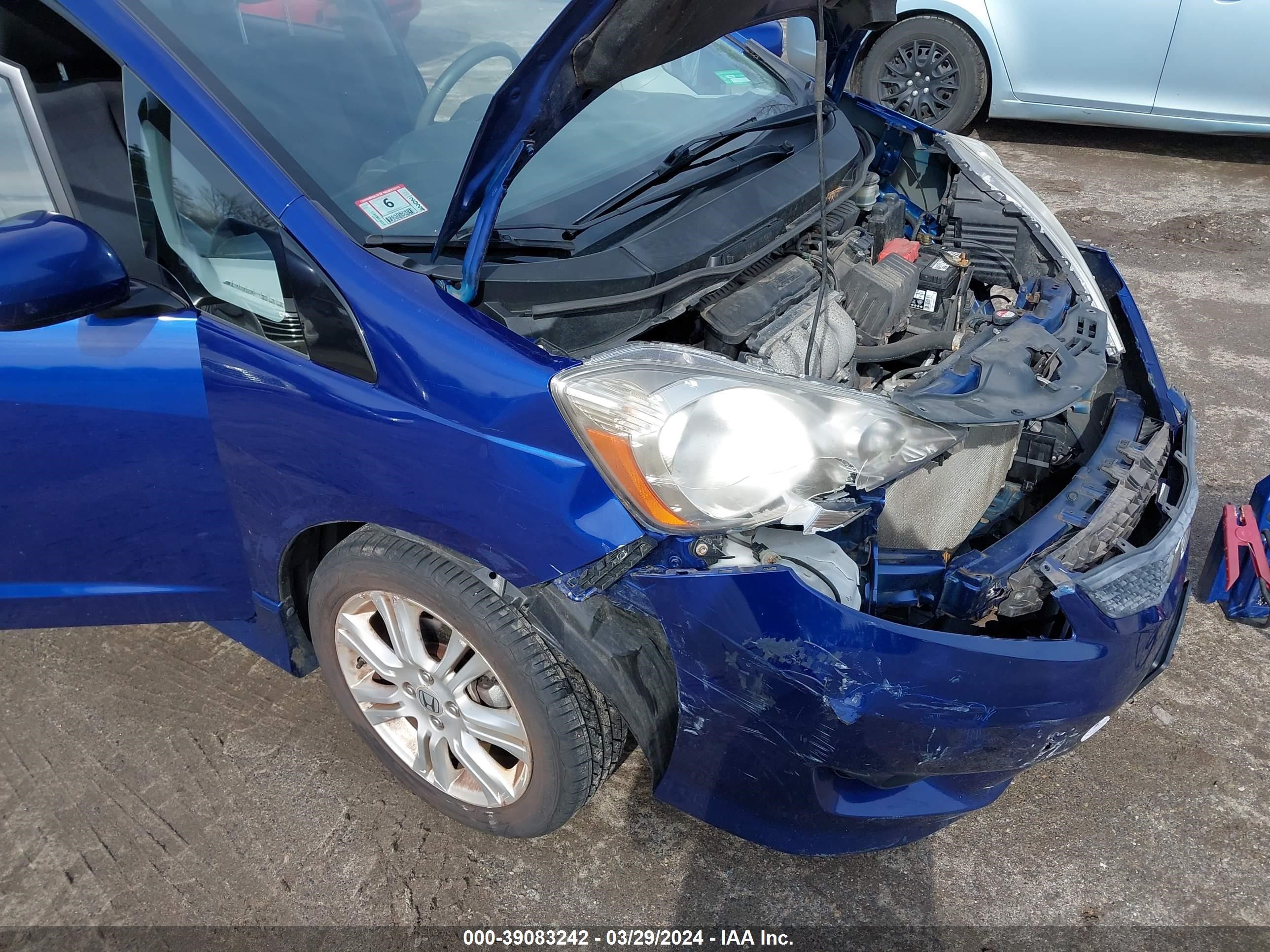 Photo 12 VIN: JHMGE8H4XAS004177 - HONDA FIT 