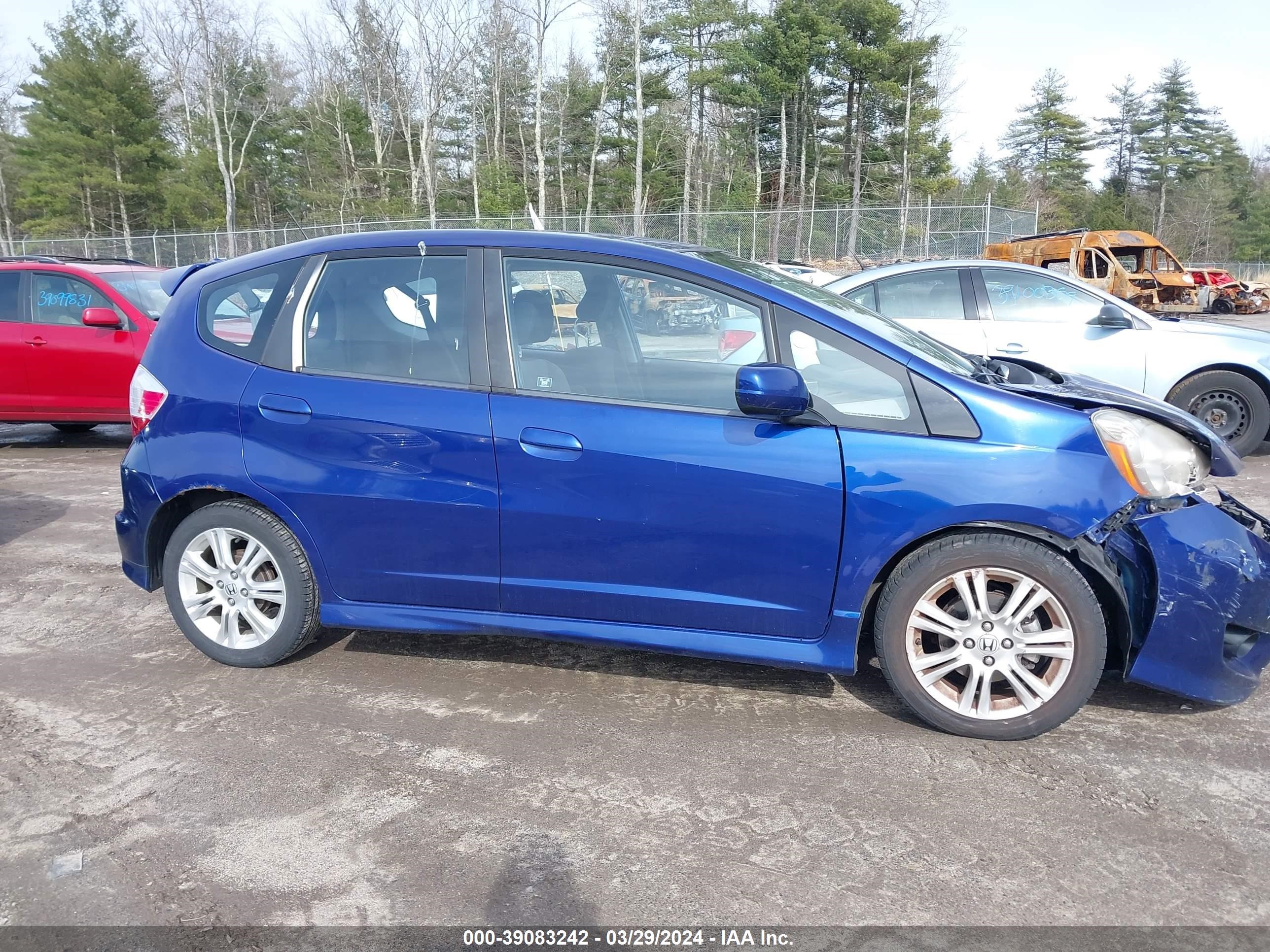 Photo 15 VIN: JHMGE8H4XAS004177 - HONDA FIT 