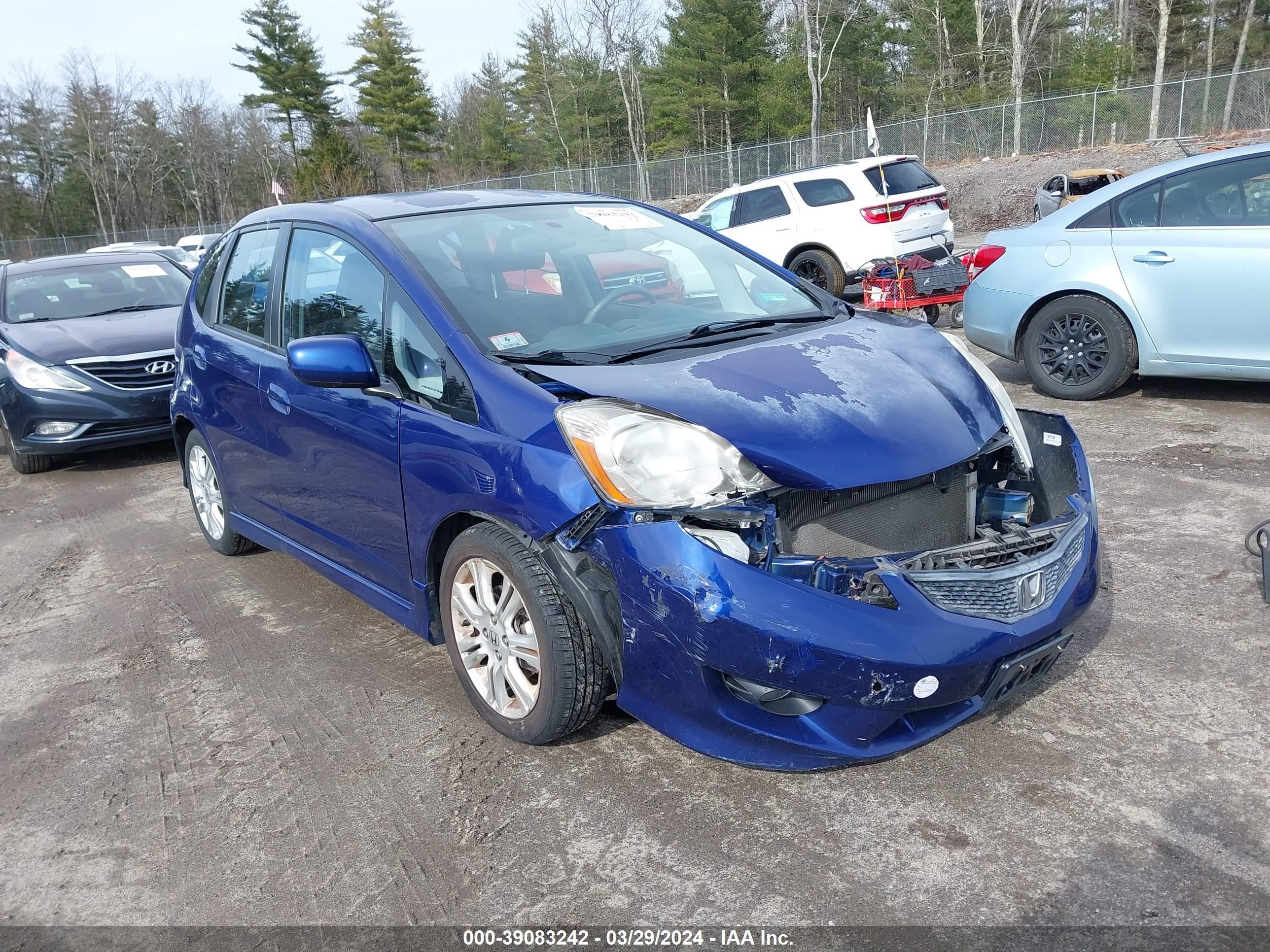 Photo 5 VIN: JHMGE8H4XAS004177 - HONDA FIT 