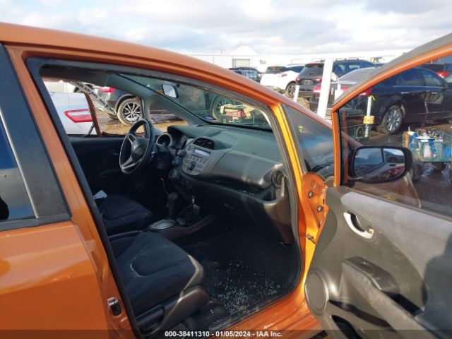 Photo 4 VIN: JHMGE8H4XAS018368 - HONDA FIT 