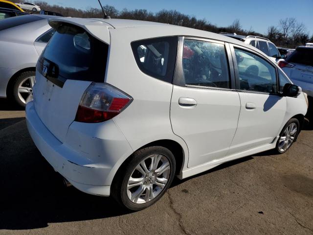 Photo 2 VIN: JHMGE8H4XAS021223 - HONDA FIT 