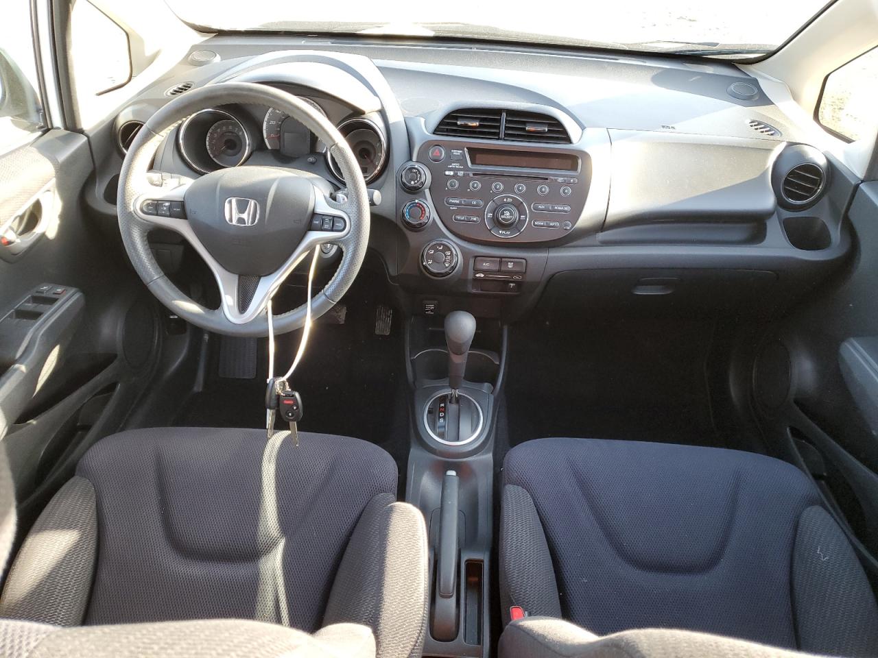 Photo 7 VIN: JHMGE8H50CC025531 - HONDA FIT 