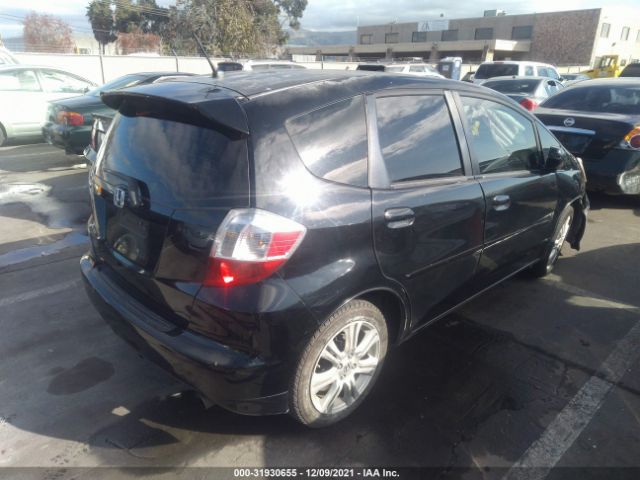 Photo 3 VIN: JHMGE8H51BS007933 - HONDA FIT 