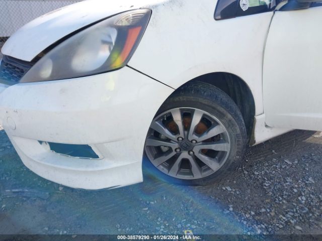 Photo 5 VIN: JHMGE8H51CC008768 - HONDA FIT 