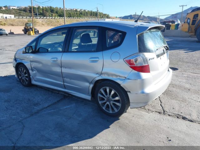 Photo 2 VIN: JHMGE8H51DC014653 - HONDA FIT 