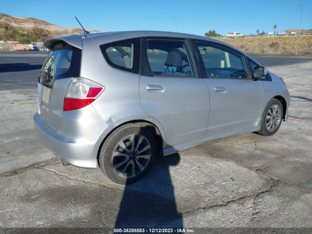 Photo 3 VIN: JHMGE8H51DC014653 - HONDA FIT 