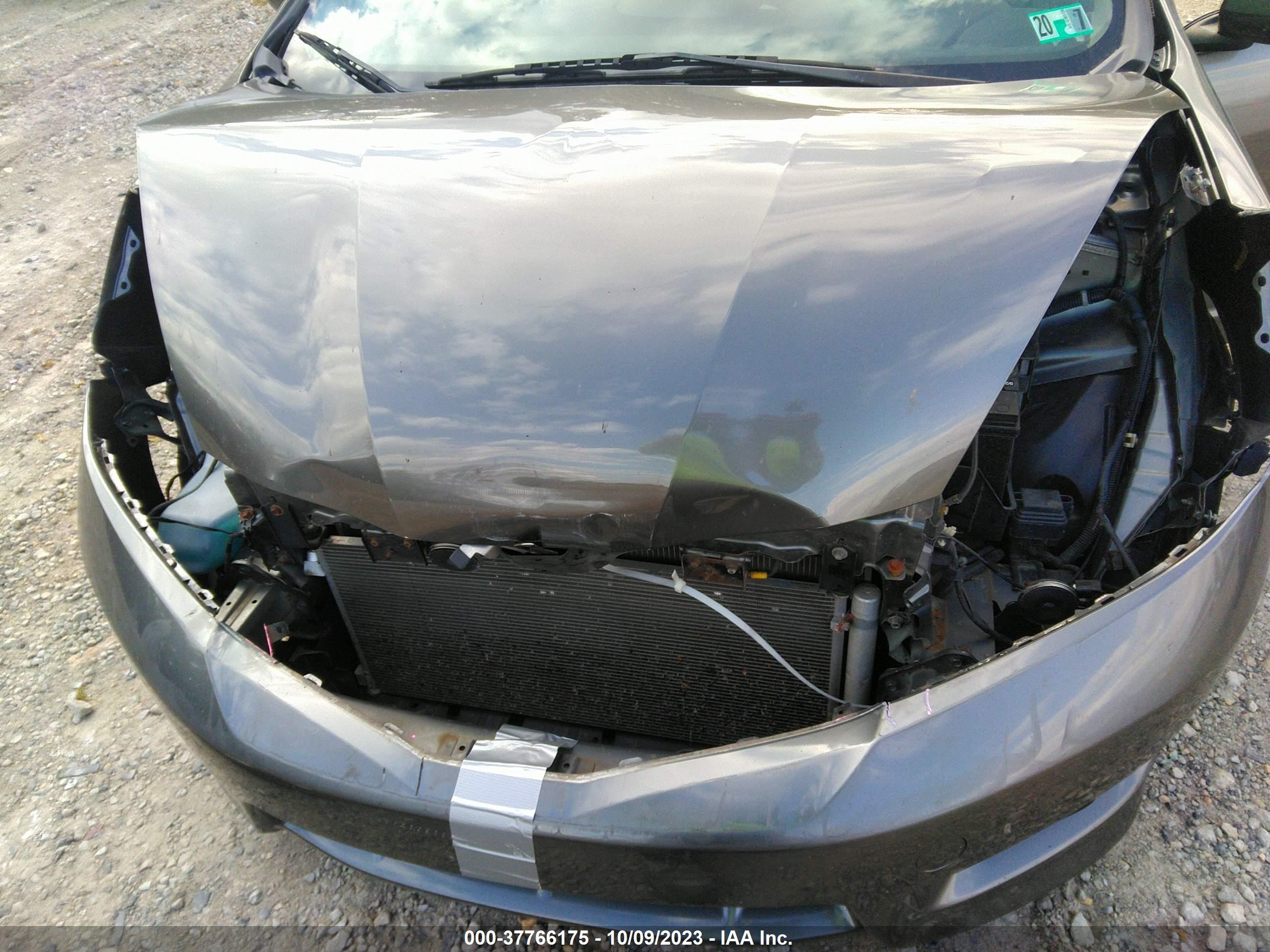 Photo 5 VIN: JHMGE8H51DC062881 - HONDA FIT 