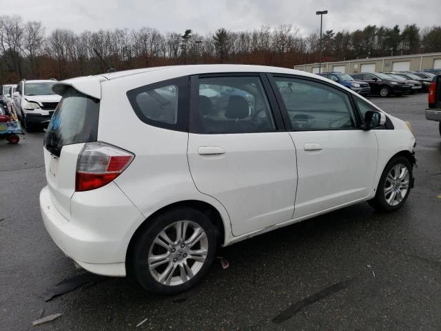 Photo 2 VIN: JHMGE8H53BC005532 - HONDA FIT SPORT 