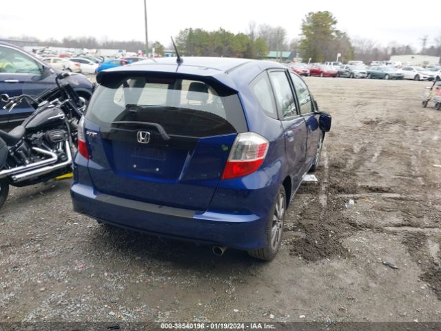 Photo 3 VIN: JHMGE8H53CC005483 - HONDA FIT 