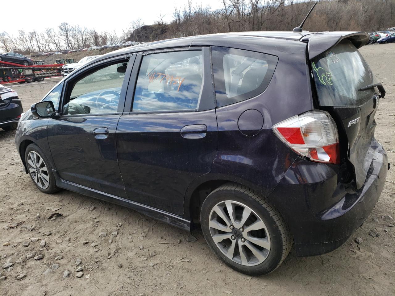 Photo 1 VIN: JHMGE8H53DC057066 - HONDA FIT 