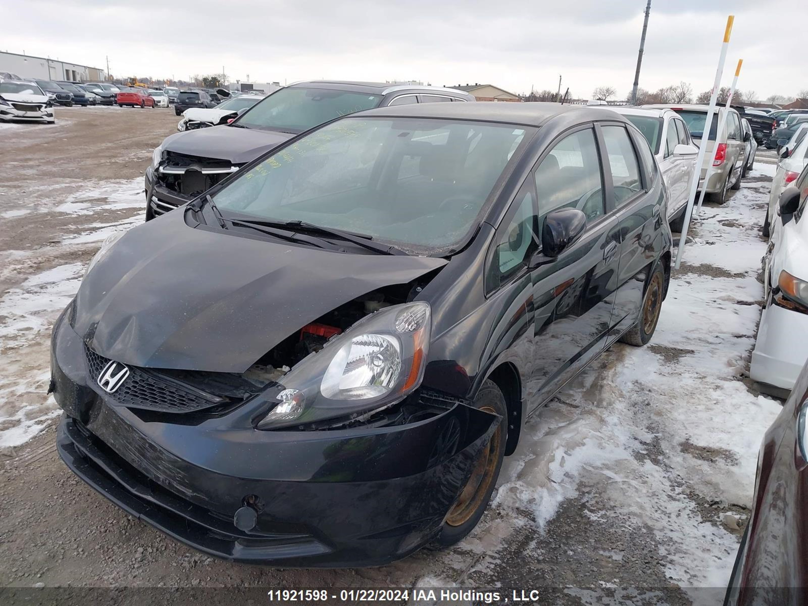 Photo 1 VIN: JHMGE8H54AC801138 - HONDA FIT 