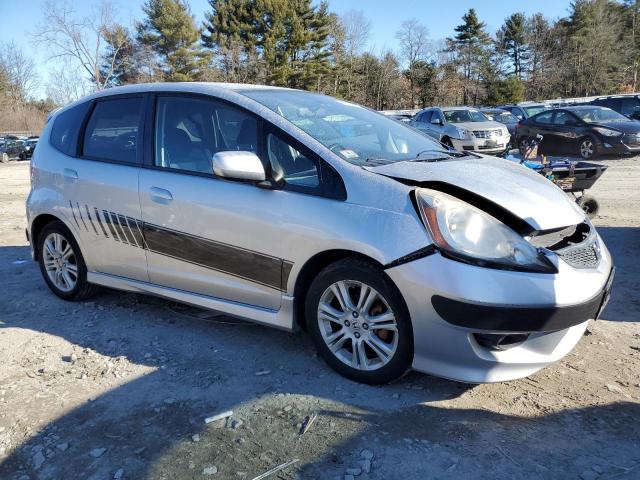 Photo 3 VIN: JHMGE8H54BC027779 - HONDA FIT 