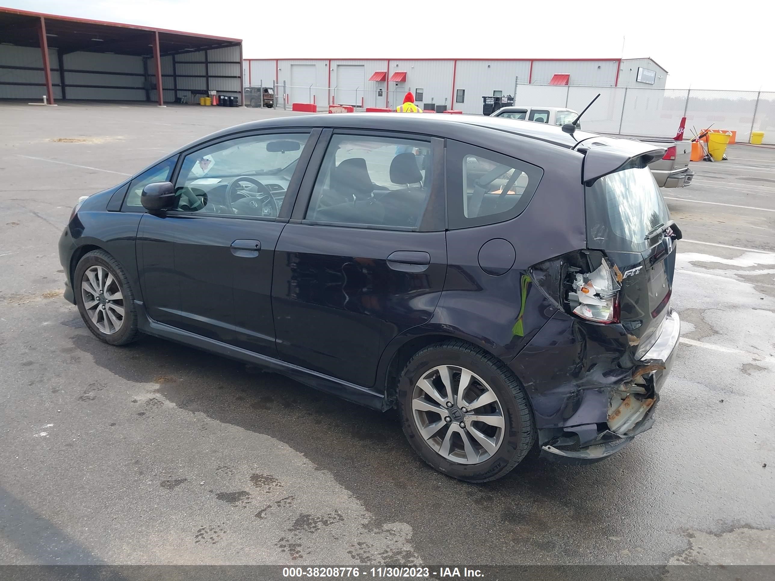 Photo 2 VIN: JHMGE8H54DC012279 - HONDA FIT 