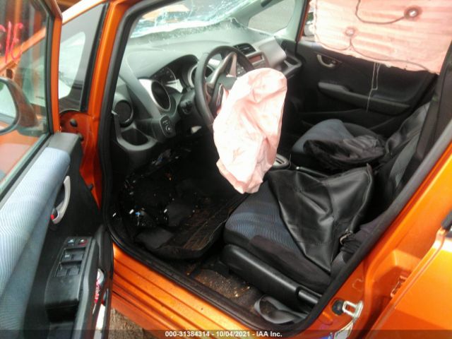 Photo 4 VIN: JHMGE8H55BC009517 - HONDA FIT 