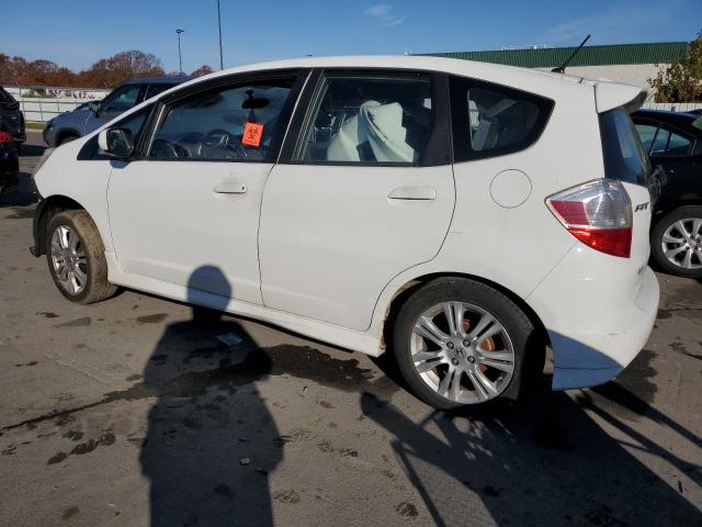 Photo 1 VIN: JHMGE8H55BC027189 - HONDA FIT 