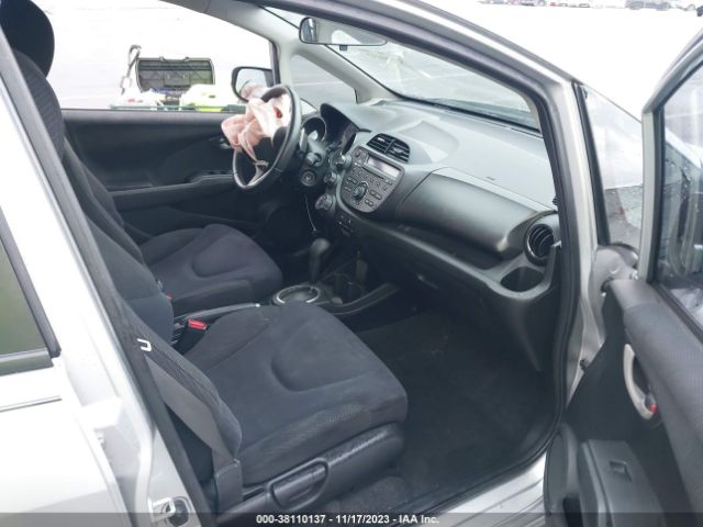 Photo 4 VIN: JHMGE8H55CC004268 - HONDA FIT 