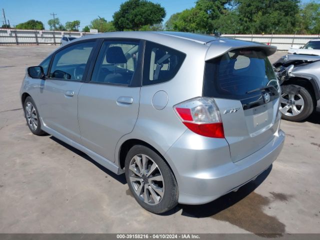 Photo 2 VIN: JHMGE8H55CC004612 - HONDA FIT 