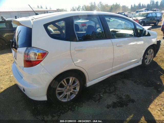 Photo 3 VIN: JHMGE8H56BS000766 - HONDA FIT 