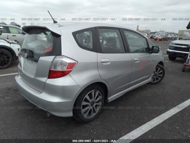 Photo 3 VIN: JHMGE8H56CC004103 - HONDA FIT 