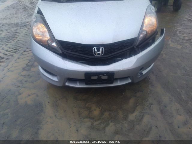 Photo 5 VIN: JHMGE8H56DC046403 - HONDA FIT 