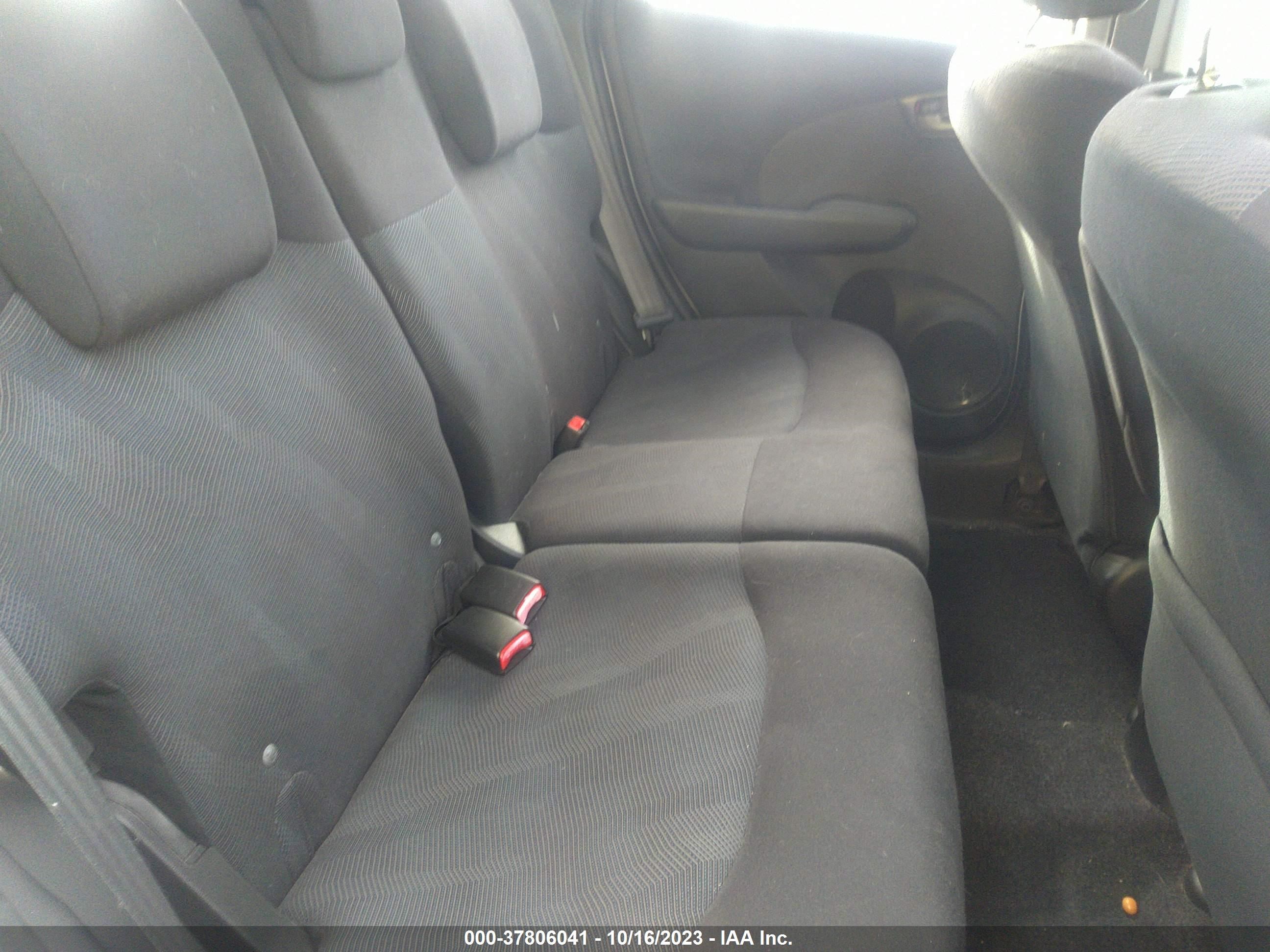 Photo 7 VIN: JHMGE8H57BC022737 - HONDA FIT 