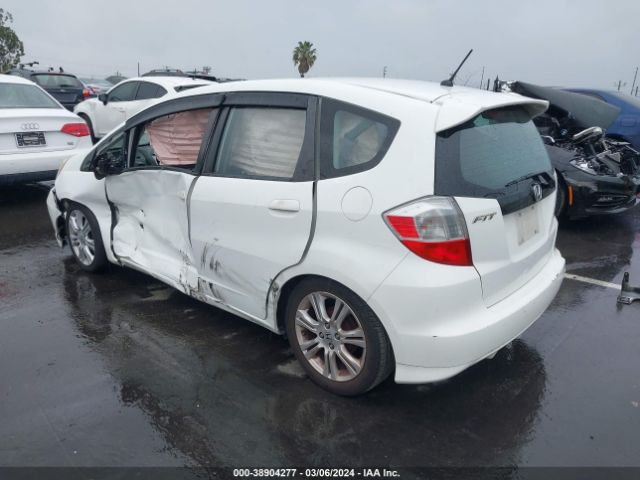 Photo 2 VIN: JHMGE8H57BS004809 - HONDA FIT 