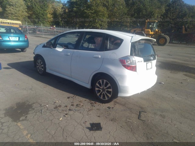 Photo 2 VIN: JHMGE8H57DC005858 - HONDA FIT 