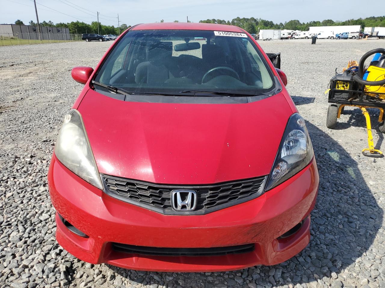 Photo 4 VIN: JHMGE8H57DC057765 - HONDA FIT 