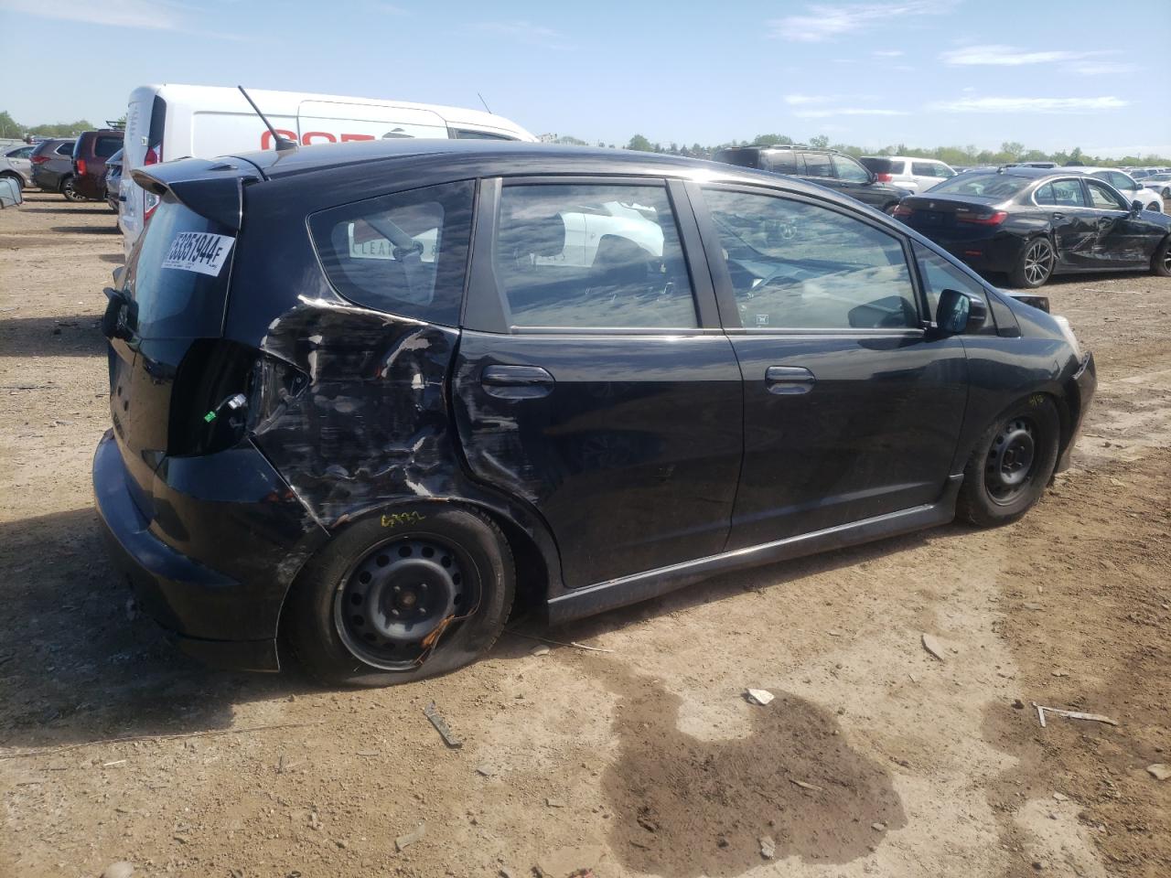 Photo 2 VIN: JHMGE8H58BC016039 - HONDA FIT 