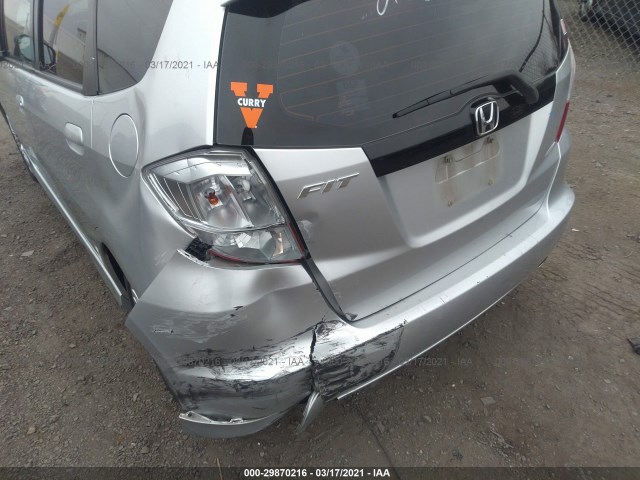 Photo 5 VIN: JHMGE8H59BS004651 - HONDA FIT 