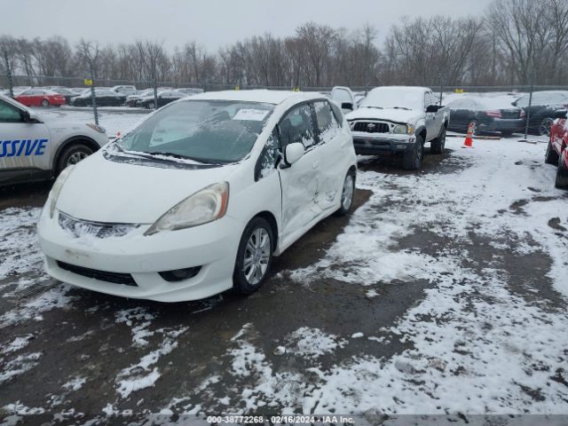 Photo 1 VIN: JHMGE8H5XBC015524 - HONDA FIT 