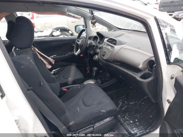 Photo 4 VIN: JHMGE8H5XBC015524 - HONDA FIT 