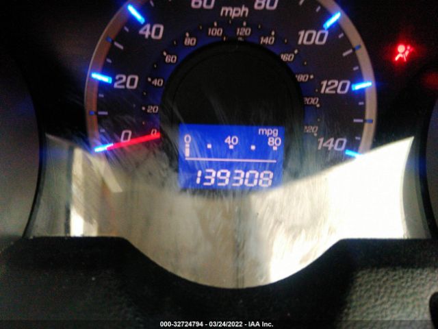 Photo 6 VIN: JHMGE8H5XBC027611 - HONDA FIT 