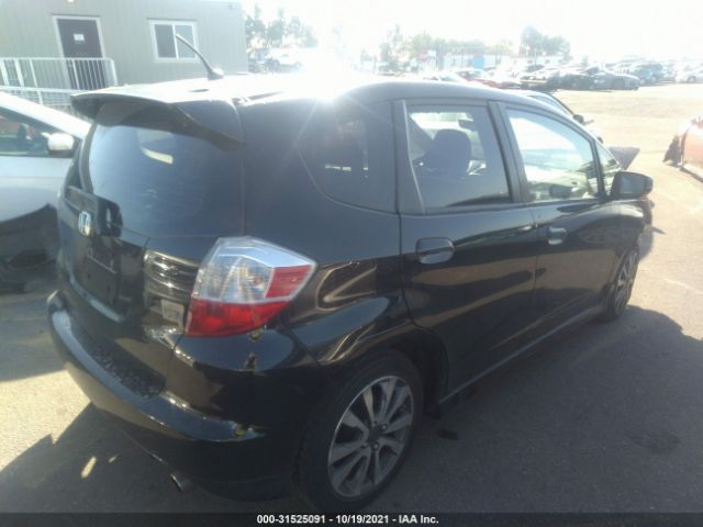 Photo 3 VIN: JHMGE8H5XCC002855 - HONDA FIT 