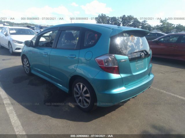 Photo 2 VIN: JHMGE8H5XCC002967 - HONDA FIT 