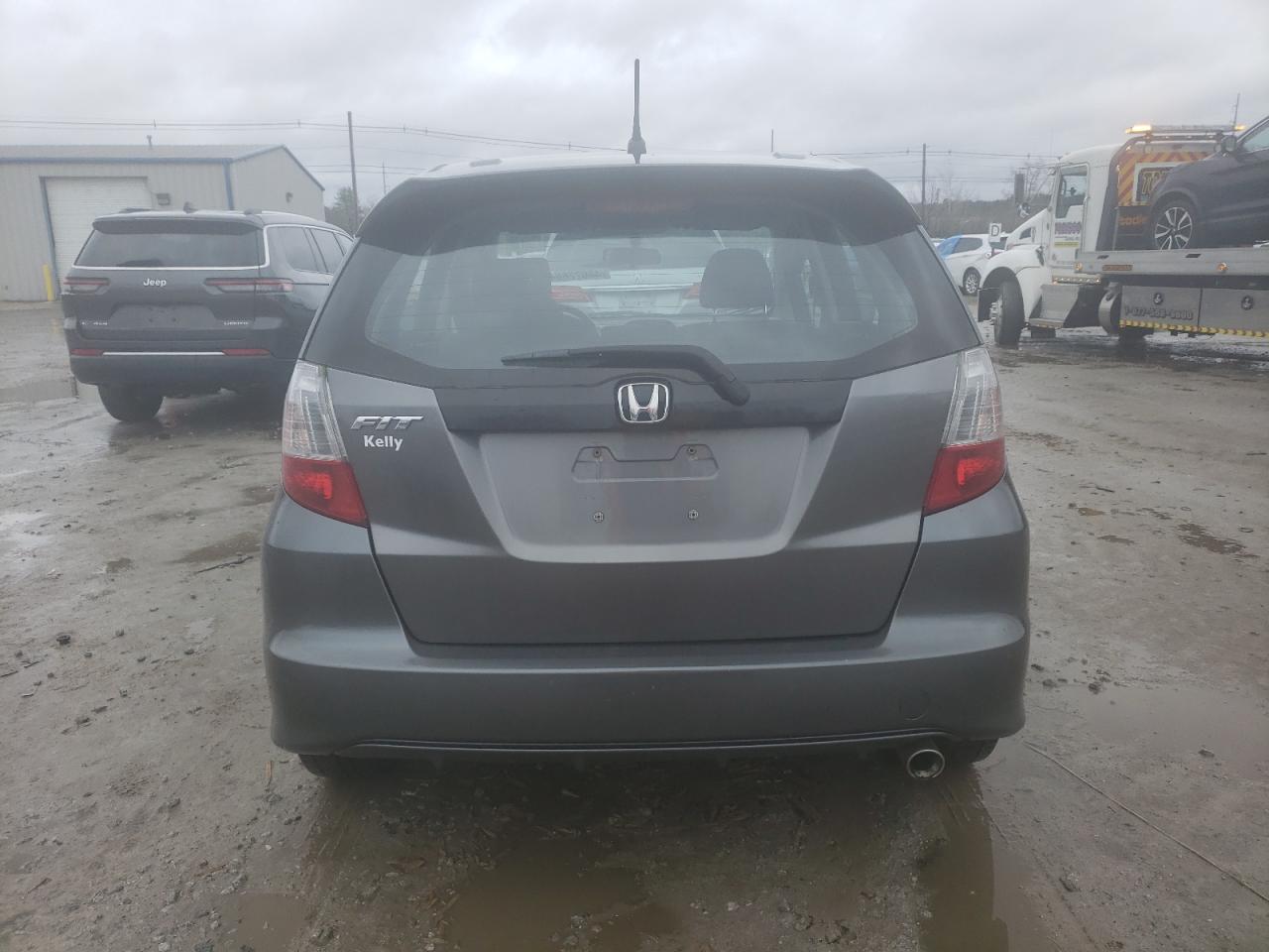 Photo 5 VIN: JHMGE8H5XCC004296 - HONDA FIT 