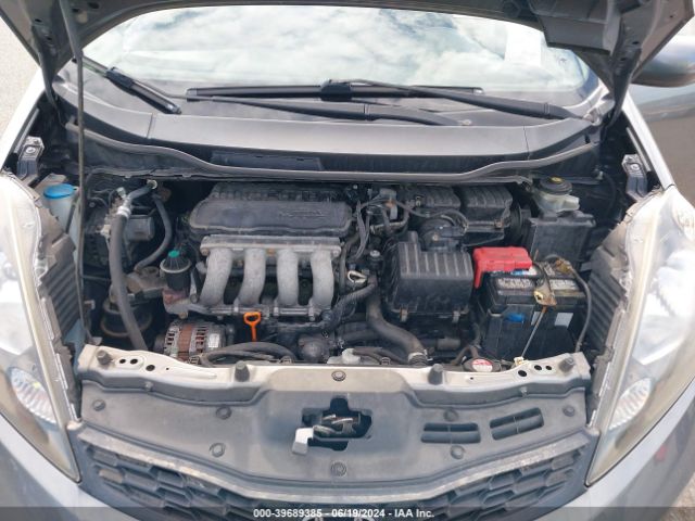 Photo 9 VIN: JHMGE8H5XCC022538 - HONDA FIT 