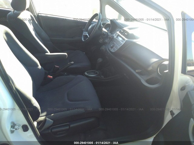 Photo 4 VIN: JHMGE8H5XCS007673 - HONDA FIT 