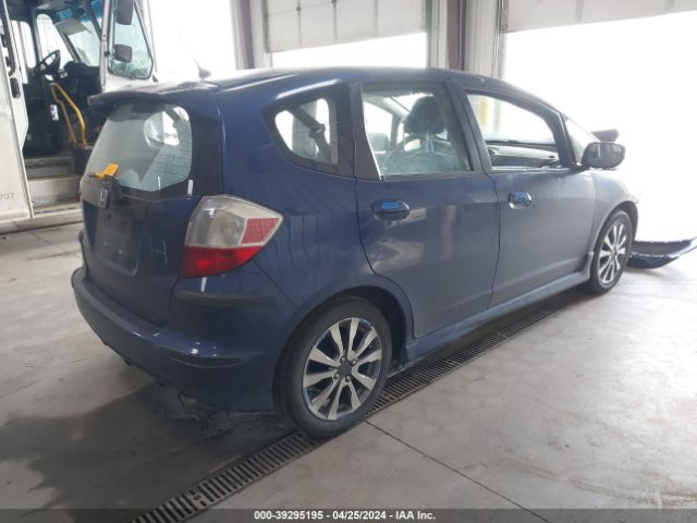 Photo 3 VIN: JHMGE8H5XDC008382 - HONDA FIT 