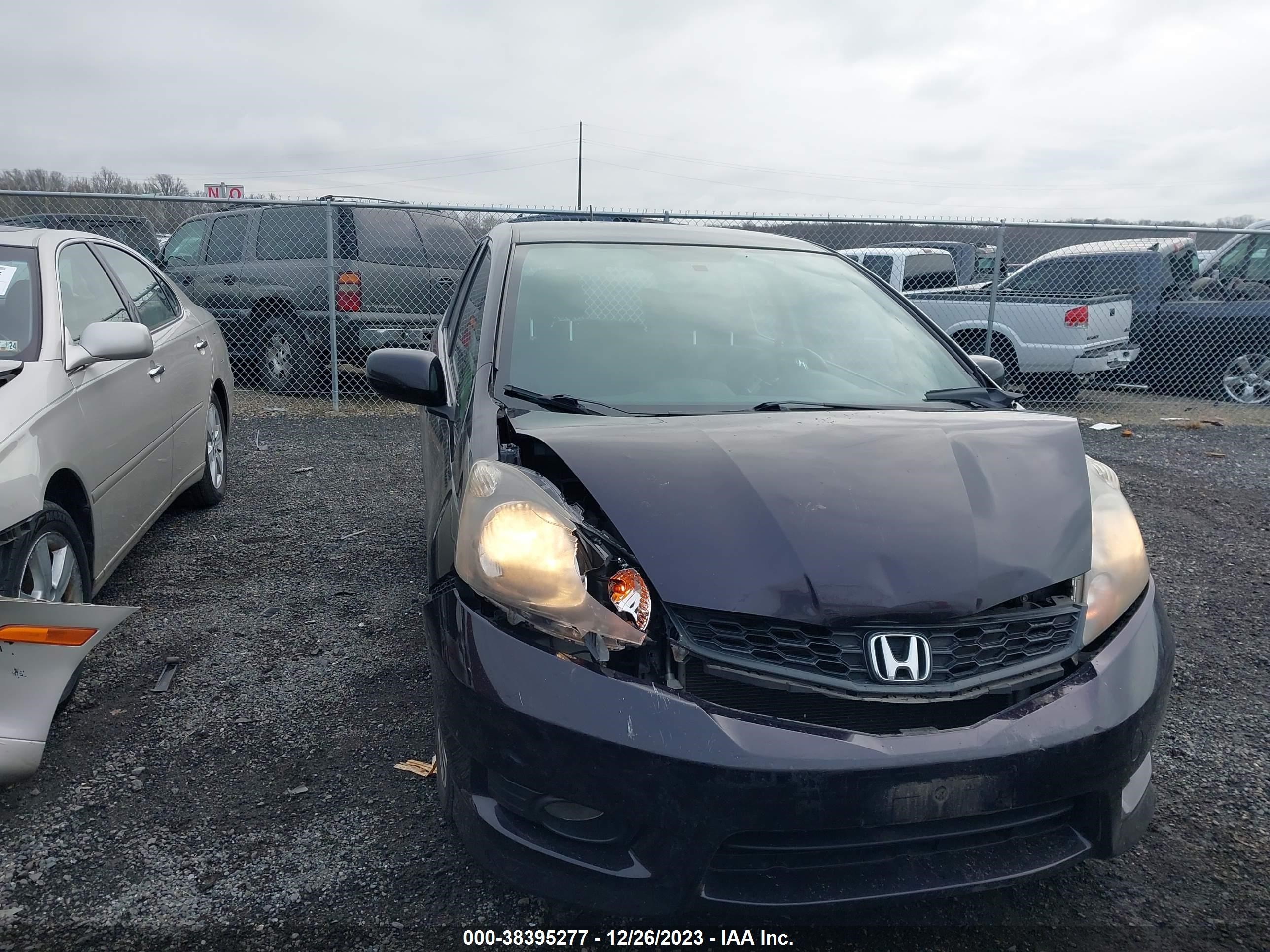 Photo 12 VIN: JHMGE8H5XDC059039 - HONDA FIT 