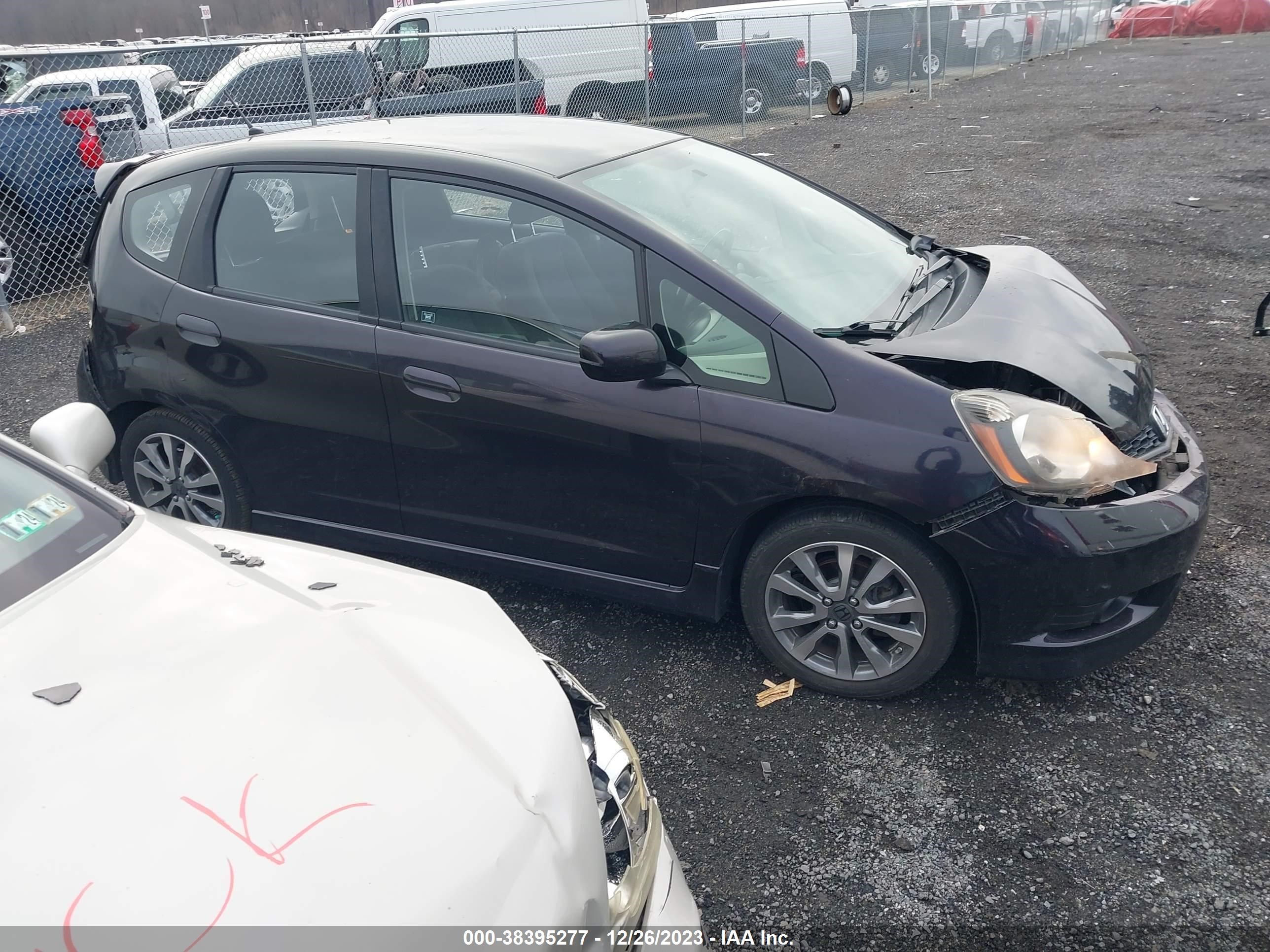 Photo 13 VIN: JHMGE8H5XDC059039 - HONDA FIT 