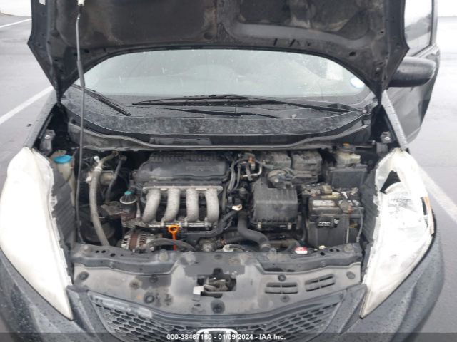 Photo 9 VIN: JHMGE8H62AS024487 - HONDA FIT 