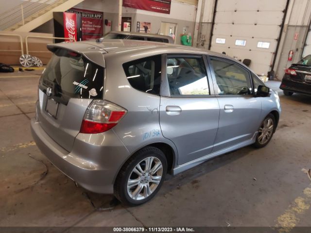 Photo 3 VIN: JHMGE8H62AS024537 - HONDA FIT 