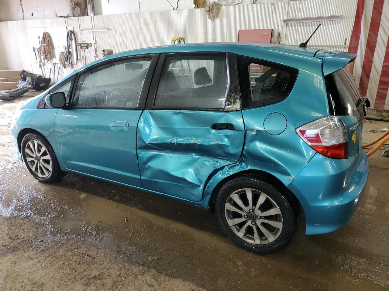 Photo 1 VIN: JHMGE8H68DC055337 - HONDA FIT 