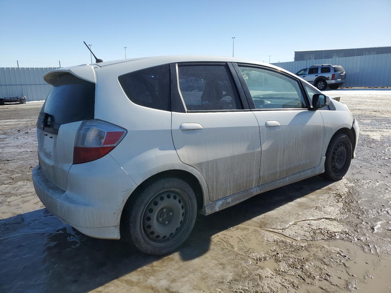 Photo 2 VIN: JHMGE8H73BC802638 - HONDA FIT 